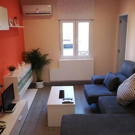 Apartamento Centrico , Wifi + Desayuno Logrono Luaran gambar